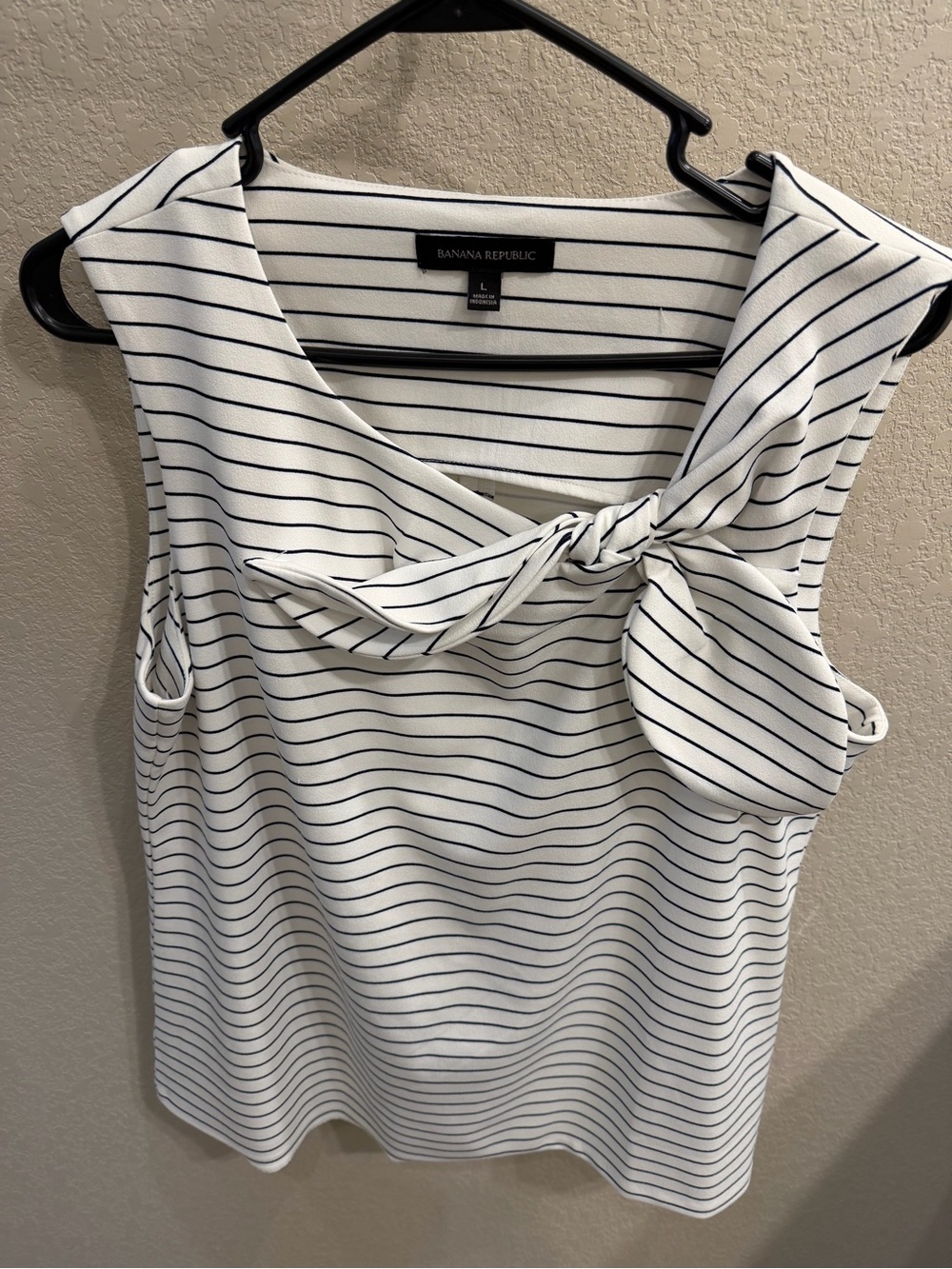 Banana Republic White and Navy Striped Bow Sleeveless Top
